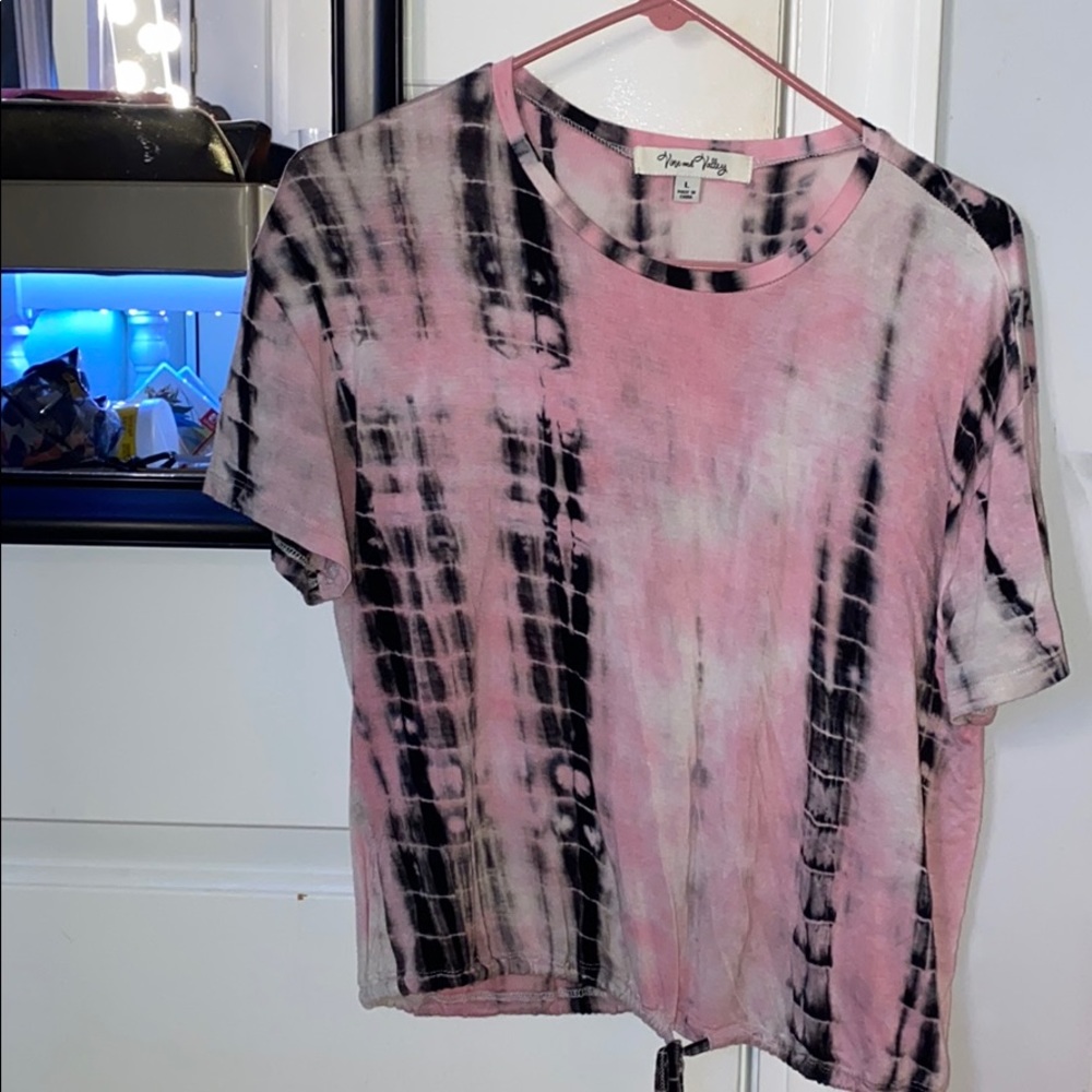 Women’s Pink Tie-Dye T-shirt
